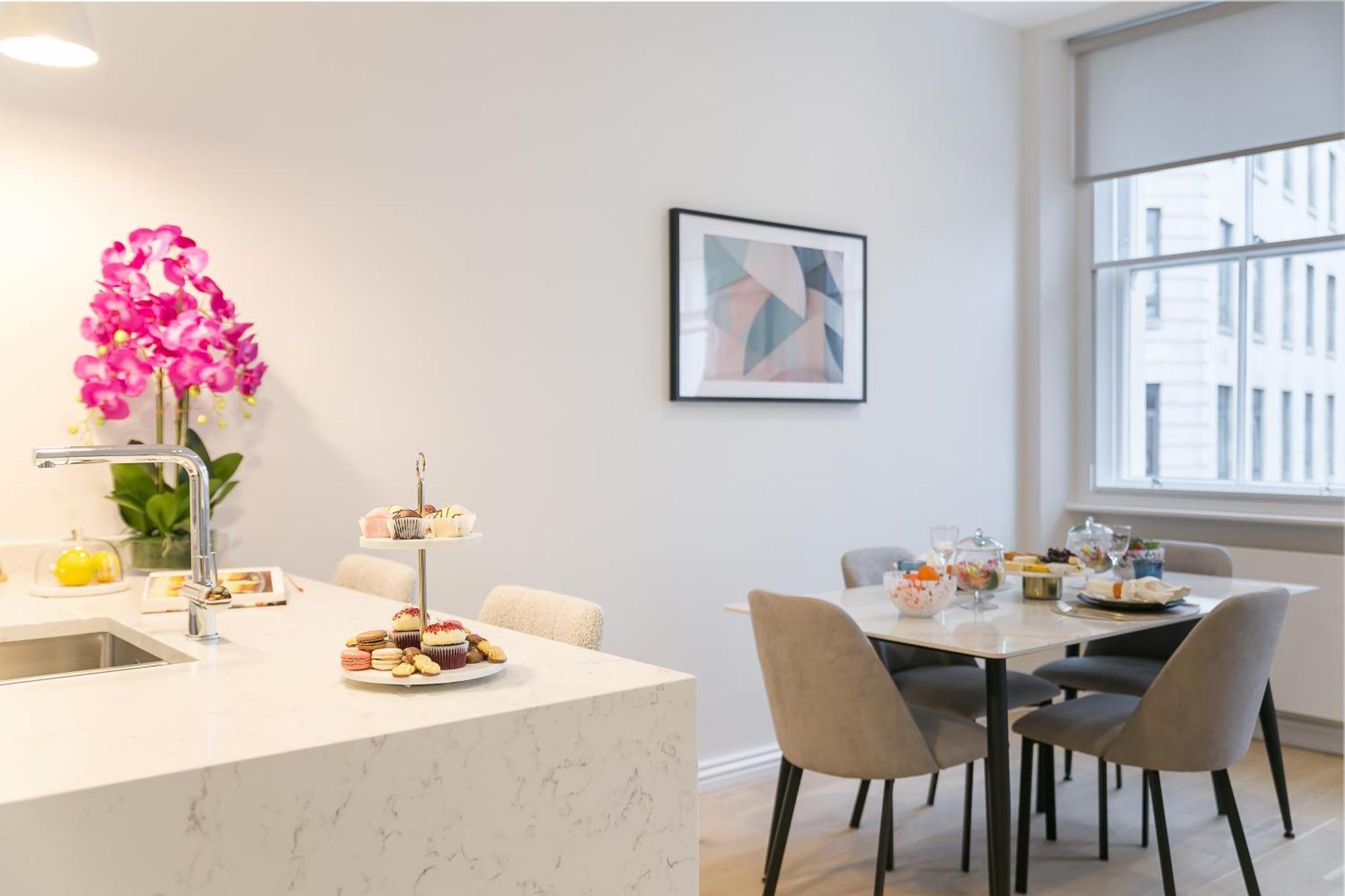 Urban Chic - Drury Apartment ลอนดอน ภายนอก รูปภาพ